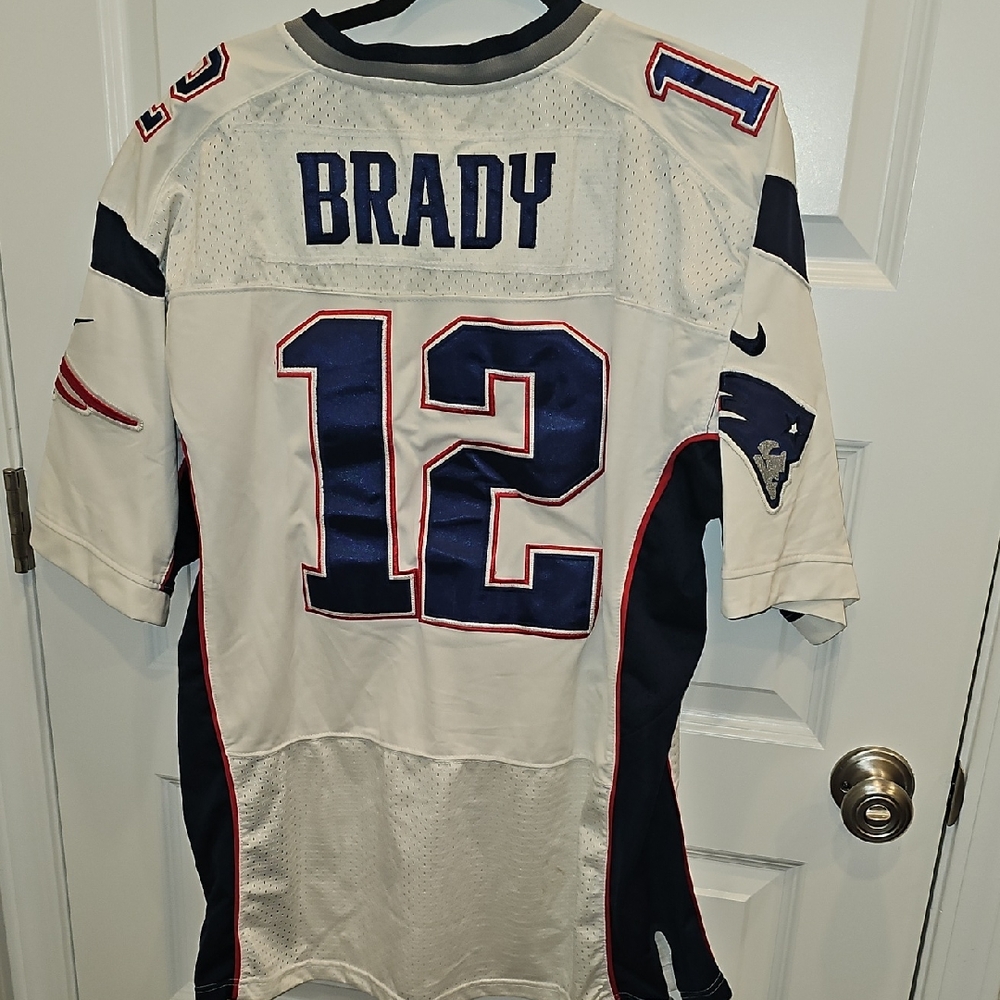 NFL Tom Brady New England Patriots Jersey (XS)